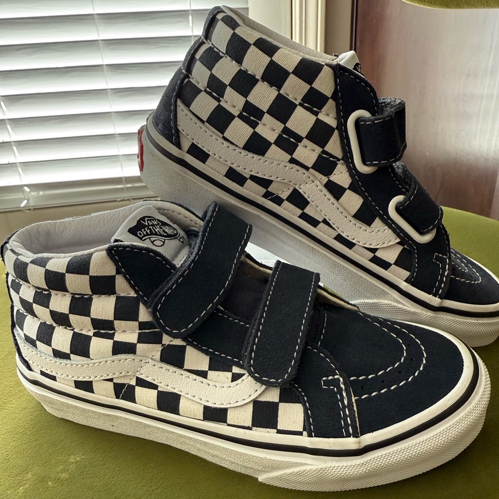 Kids Navy/White Checkered VANS (NEVER WORN)